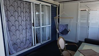 Nana Glad's Beach Front Accommodation