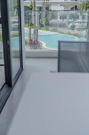 Beachfront 1bedroom Apartment Kora Resort
