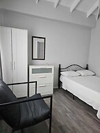 Anne's Apartments
