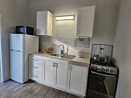 Anne's Apartments