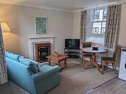 Horseshoe Cottage