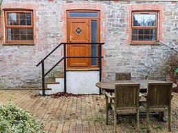 Horseshoe Cottage