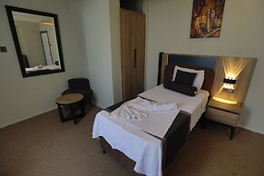 Ida Efes Hotel