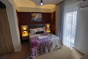 Ida Efes Hotel