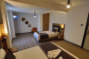 Ida Efes Hotel