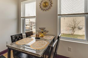 7 Mi to Philly Stadiums! Charming Apartment