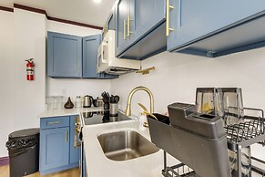 7 Mi to Philly Stadiums! Charming Apartment