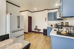 7 Mi to Philly Stadiums! Charming Apartment