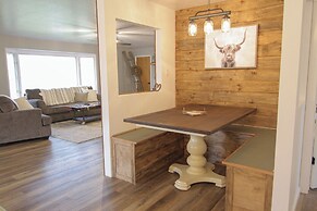 Fish Hatchery Ranch w/ Furnished Patio