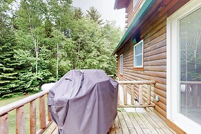 Relaxing 3BR Fireplace Deck Fire Pit