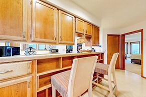 4BR Oceanfront Oasis w/ Patio, Views & Games