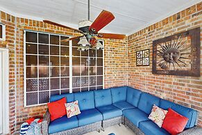 Pool & Outdoor Bar! Spacious Getaway in Sachse