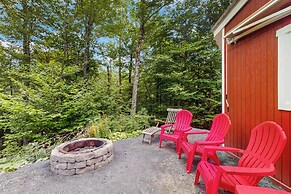 1 BR Tiny House, Window AC, Bbq, Fire Pit, W & D