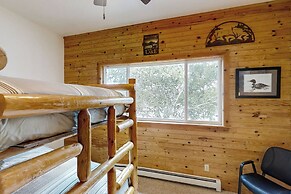 Lakefront Home W & Dock & Kayaks