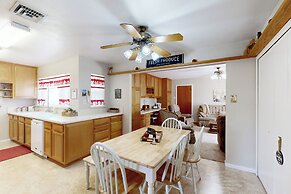 Single Story 4BR w/ Patio, Central AC, W & D