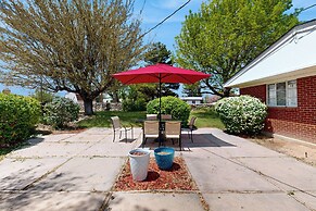 Single Story 4BR w/ Patio, Central AC, W & D