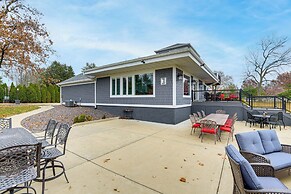 Great for Groups: Home 3 Mi to Dtwn Springfield!