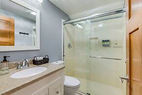 Great for Groups: Home 3 Mi to Dtwn Springfield!
