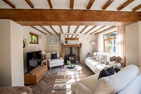 Rainbow Cottage