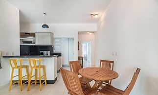 Apartments in Condo With Pool and Beachfront Floripa - ASR