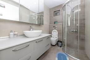 Gurcuoglu Homes