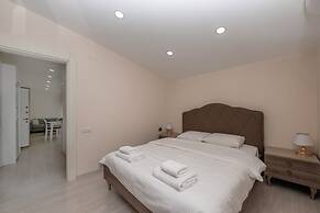 Gurcuoglu Homes