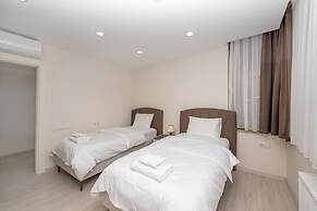 Gurcuoglu Homes