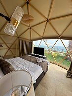 Lamoya Suites