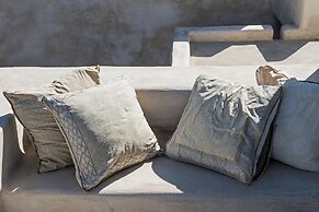 Villa Pegasus - Allparos Villas for 4-6