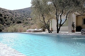 Villa Pegasus - Allparos Villas for 4-6
