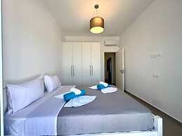 Villa & House Theasis