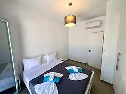 Villa & House Theasis