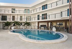 Deco Boutique Hotel