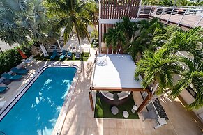 Deco Boutique Hotel