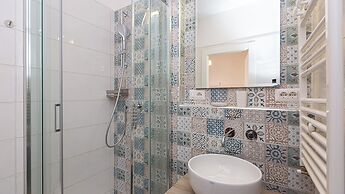 Rental in Rome Karan's Suite Apartment