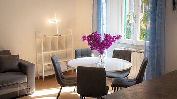 Rental in Rome Karan's Suite Apartment
