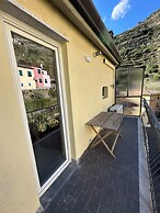 The Manarola Sea View