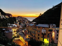 The Manarola Sea View