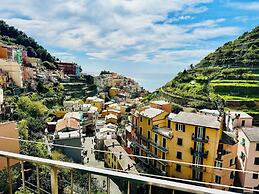 The Manarola Sea View