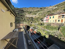 The Manarola Sea View