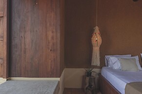 Hotel Ambil