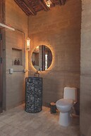 Hotel Ambil
