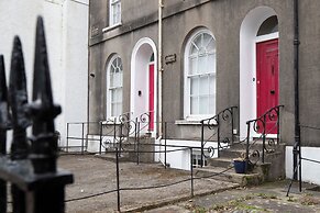 1 Belmont - Town Centre Close to Beach Shops