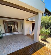 Casa 5 Ruas com Hidro - Rio Tavares Florianopolis