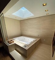 Casa 5 Ruas com Hidro - Rio Tavares Florianopolis