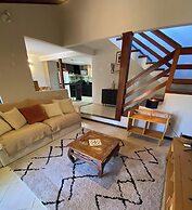 Casa 5 Ruas com Hidro - Rio Tavares Florianopolis