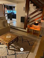 Casa 5 Ruas com Hidro - Rio Tavares Florianopolis