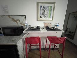 Estudios 303