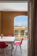 Luxury 3BR APT with Terrace & Views