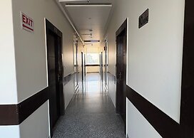 Hotel Girraj Inn